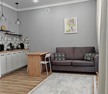 Yesil District Apartamento | Солнечная квартира рядом с EXPO