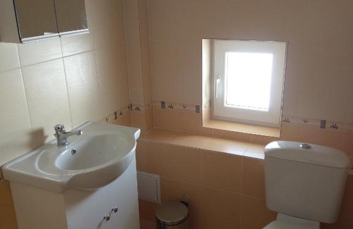 Shiroki Dol Casa | Стаи за гости Елени