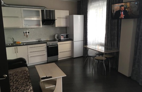 Abakan Apartamento | СТУДИЯ НА КРЫЛОВА 85