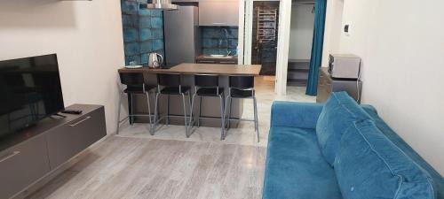 Holosiivskyj Apartamento | Теремки