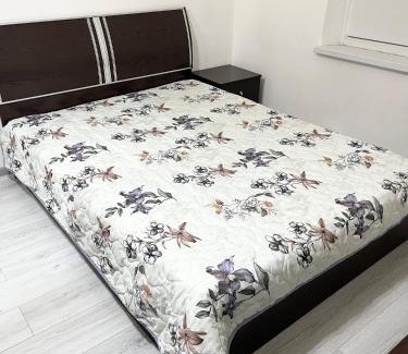 Atyrau Apartamento | Трехкомнатная квартира в Авангарде