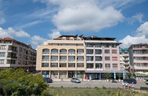 Primorsko Hotel | ТРОПИКАНА