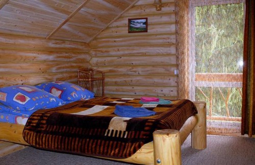 Slavske Cabina | Троє поросят