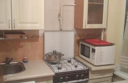 Dniprovs'kyi District Apartamento | Уютная 1 комнатная квартира возле метро Дарница