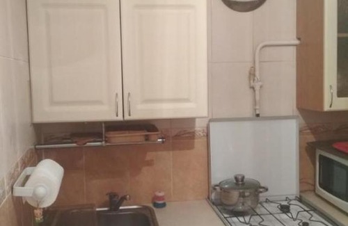 Dniprovs'kyi District Apartamento | Уютная 1 комнатная квартира возле метро Дарница