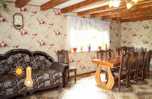 Yablunytsya Casa | У Василини