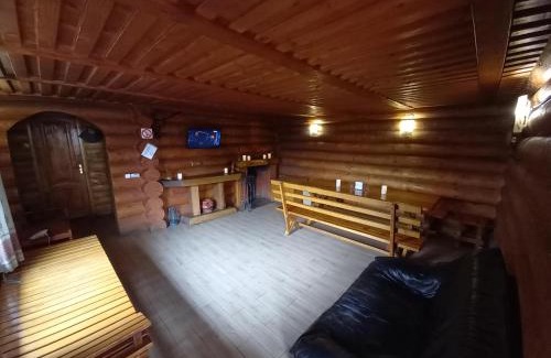 Uzhhorod Casa | "У вуйка"