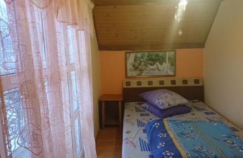 Podobovets Casa | "У Яслигана"