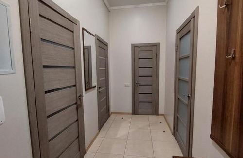 Verkhnie Misto Apartamento | Шикарні апартаменти поруч з Майданом