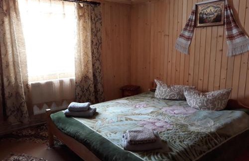 Yablunytsya Casa | Яблуневий сад