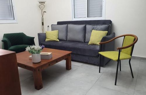 Hadera Apartamento | בית זיני - Z נופש