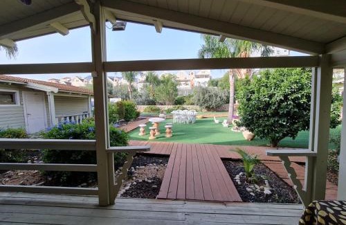 Qiryat Shemona Casa | בקתות היובל