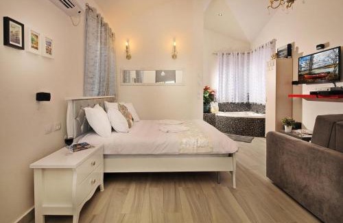 Had Nes Apartamento | גל גולן - סוויטות מדהימות עם בריכה של רשת לב הגולן