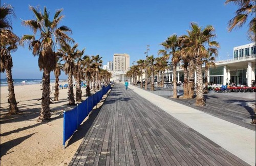 Bat Yam Apartamento | דירה על הים-Colny Beach