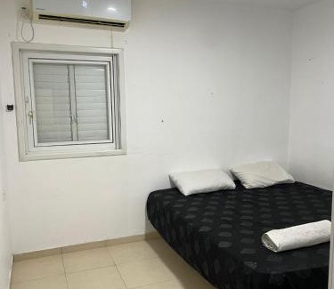 Rehovot Apartamento | דירת 4 חדרים מתוקה ברחובות מרכז העיר קרובה לכל מקום