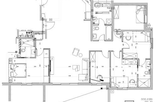 Petah Tikva Apartamento | דירת 6חדרים אם המושבות