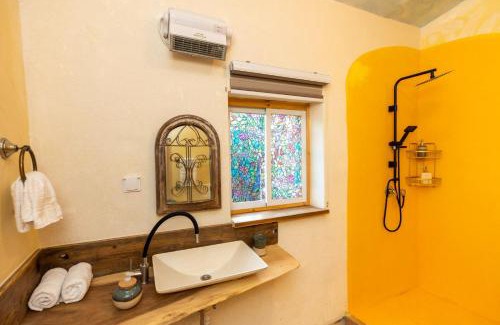 Rosh Pinna Casa | הפינה שלה -Hapina shella ראש פינה העתיקה