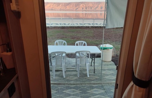 Tiberias Otro | טבע של קרוואן