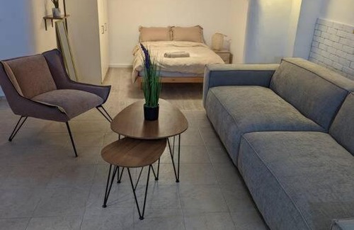 Hadera Apartamento | יחידת דיור בעין הים