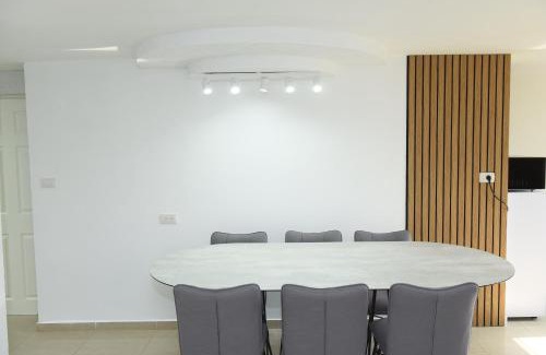 Qiryat Shemona Casa | יחידת קורל בלב הגליל העליון coral unit