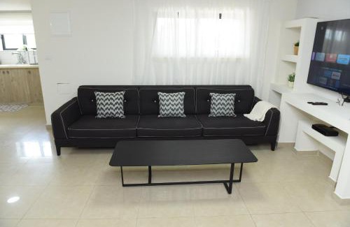 Qiryat Shemona Casa | יחידת קורל בלב הגליל העליון coral unit