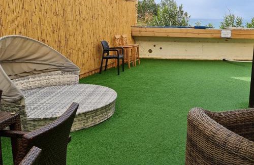 Netanya Apartamento | כוכב הים וילה מול הגלים וברכה פרטית סגורה