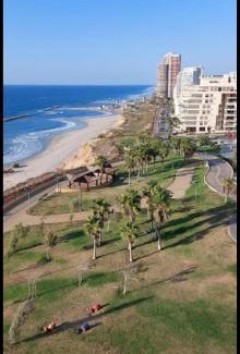 Netanya Apartamento | מלון כרמל/מגדל C