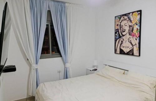 Petah Tikva Apartamento | מרחק נגיעה בתקווה