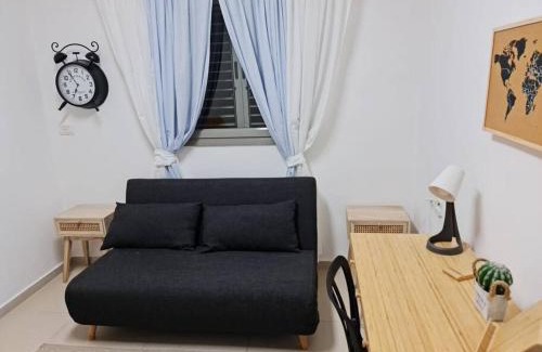 Petah Tikva Apartamento | מרחק נגיעה בתקווה