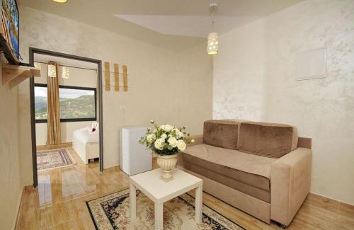 Beit Jann Apartamento | נגיעות בטבע - צימרים כפריים מקסימים כולל ארוחת בוקר ובריכה מחוממת