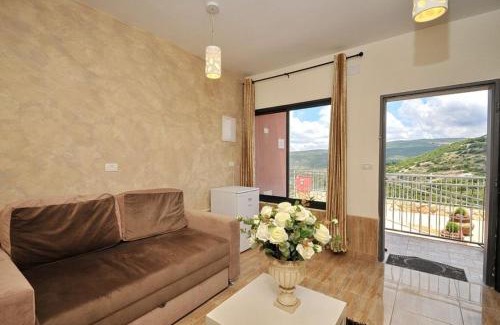 Beit Jann Apartamento | נגיעות בטבע - צימרים כפריים מקסימים כולל ארוחת בוקר ובריכה מחוממת