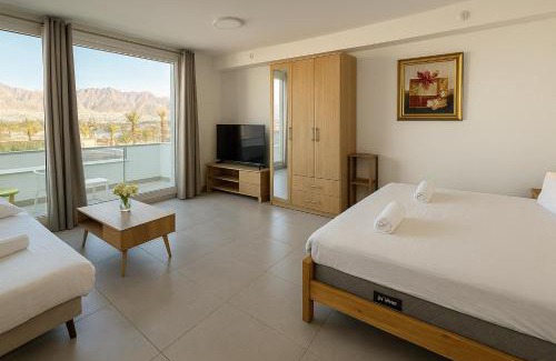 Eilat Apartamento | סי סייד אילת חדר משפחתי עם מרפסת ונוף לים ולבריכה