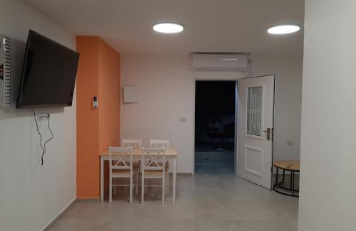 Majdal al-Shams Casa | סראיא הוסטל תפוח
