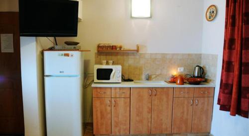 Arbel Casa | צימר ארבלית - ליד טבריה ו כנרת בגליל ב ארבל
