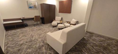 Buraydah Apartamento | أجنحة كنف الذاتية