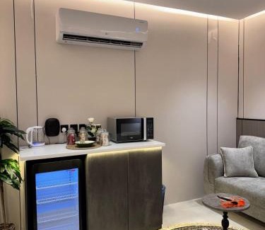 Al Hofuf Apartamento | استديو فاخر بجلسه ودخول ذاتي
