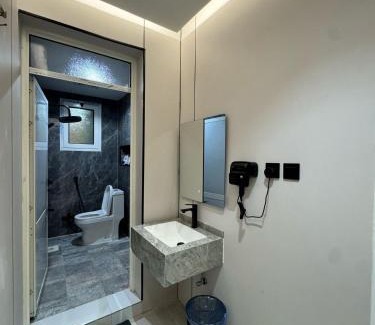 Al Hofuf Apartamento | استديو فاخر بجلسه ودخول ذاتي