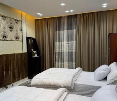 Al Duqqi Apartamento | استديو فندقي بالعجوزة