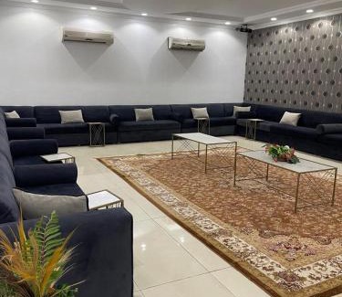 Al Riyadh Chalet De Esquí | استراحة رفاه قسمين