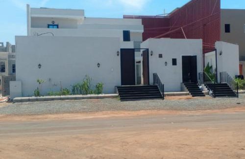 Al Kura Chalet De Esquí | استراحة غريس