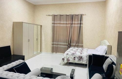 Ajman Apartamento | استوديو مفروش