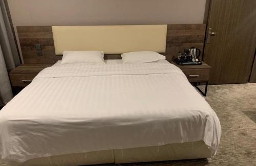 Abha Apartamento | اعالي للشقق المخدومه