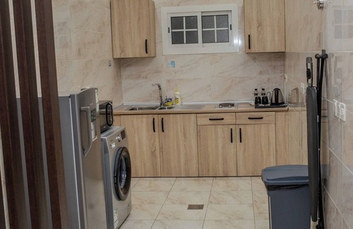 Al Faisaliyah Apartamento | البيت الحيوي للشقق المخدومة