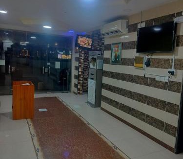 Jizan Apartamento | العيرى للشقق المخدومه جازان 1