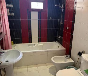 Al Hili Apartamento | العين الهيلي مصباح بيت 5