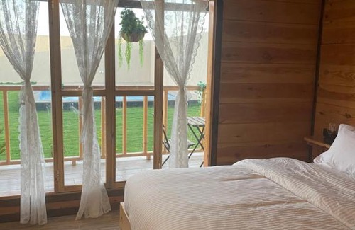 Taif Chalet De Esquí | الكوخ الهادئ