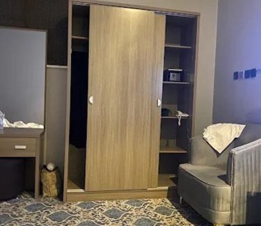 Unaizah Apartamento | المكان الخاص للشقق المخدومة