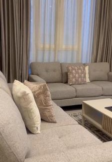 Mirbat Apartamento | بناية الكورنيش