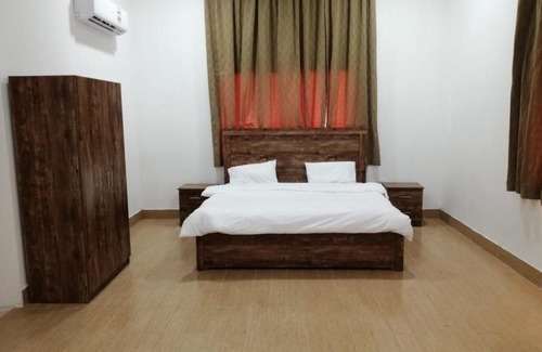 Salalah Apartamento | بناية بن مغراب