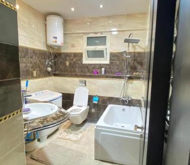 Efringen-Kirchen Apartamento | بيت الريس